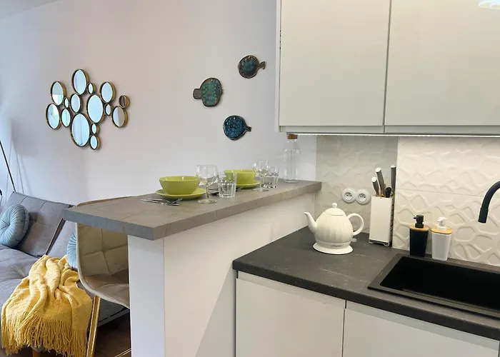Art Apartment Gornoslaska 4 By Perfect Apart Warszawa, Polska