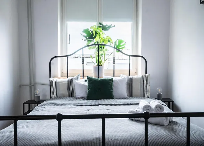 Oomph Warsaw Central Elegant Apartment, Polska