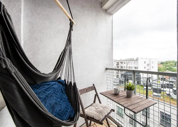 Labo Apartment Solec Warszawa, Polska