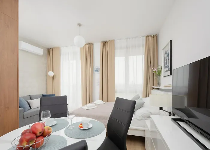 Sarmacka 27 Studio 3-Close To Medicover And Paley Warszawa, Polska