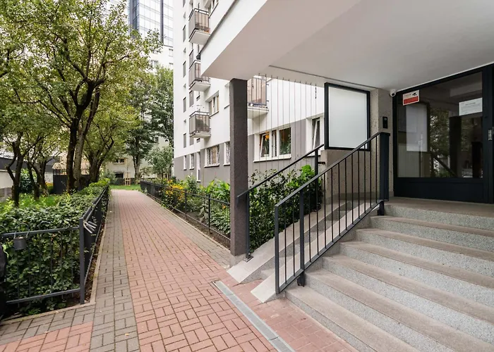 Chmielna 106B Centrum Warszawa, Polska
