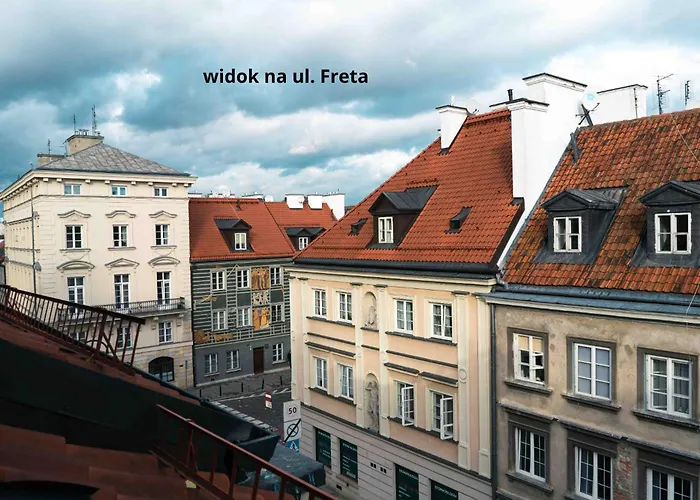 Apartament w kamienicy na Starym Mieście Warszawa, Polska