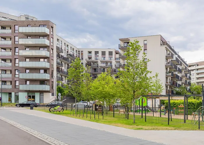 Burakowska 16 Apartament Z Balkonem I Parkingiem Warszawska Wola By Noclegi Renters Варшава, Польща