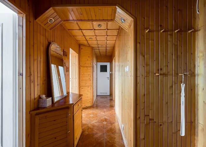 National Stadium Comfy Apartment By Bookinghost Warszawa, Polska