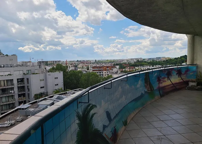 APARTAMENT PANORAMA w360 Warszawa, Polska