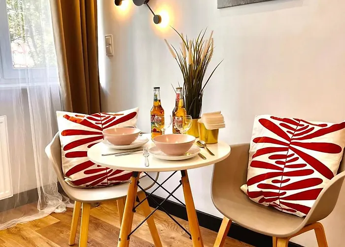 Super 1 Bed Room Condo In Warszawa Center, Польща