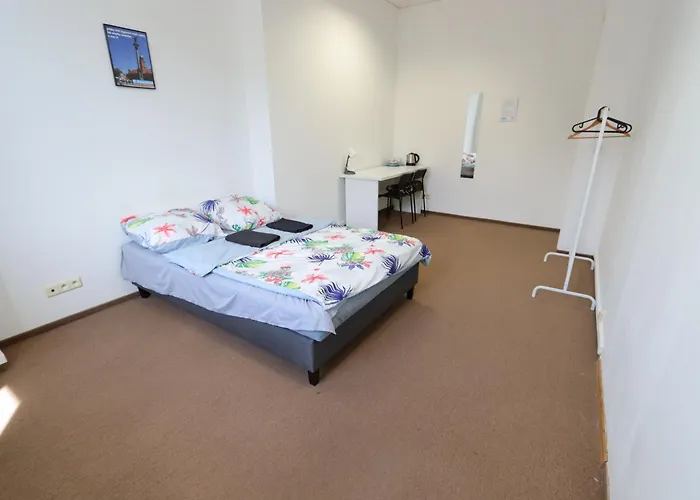 Fantastic Waw - Ns42 Room J Варшава, Польща
