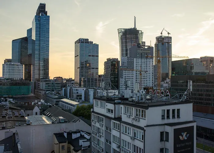 Iron Sunset Apartment Warszawa, Polska