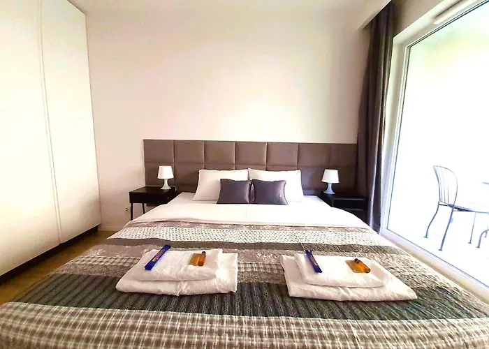 Vista Residence Spire- Free Underground Parking - City Center - Self Check-In Warszawa, Polska