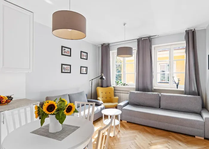 Cute Apartment In The Historic Old Town Of Varsovia, Polonia