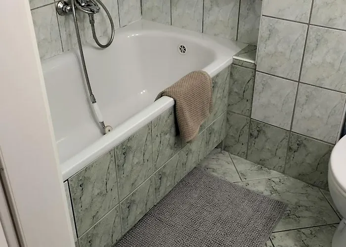 B10 Solec Koźmińska 2 rooms Football Stadium Warszawa, Polska