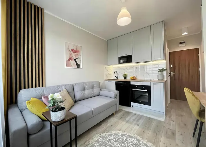 Et27 Warsaw Apartments, Polska