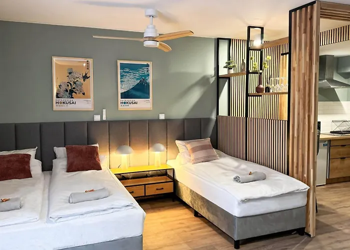 Green Studio With Balcony - Free Parking Warszawa, Polska