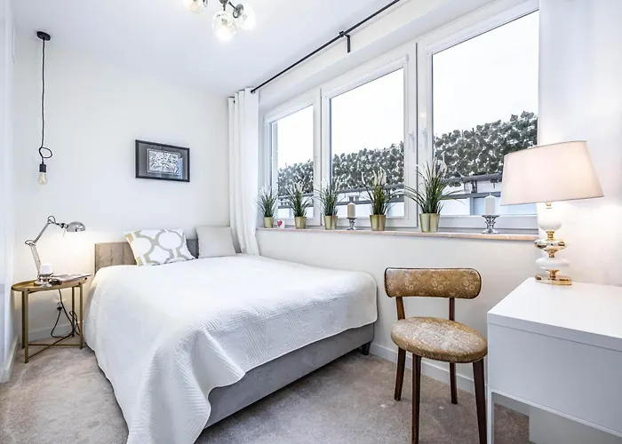 Luksusowy apartament blisko centrum, parking w garażu podziemnym Warszawa, Polska