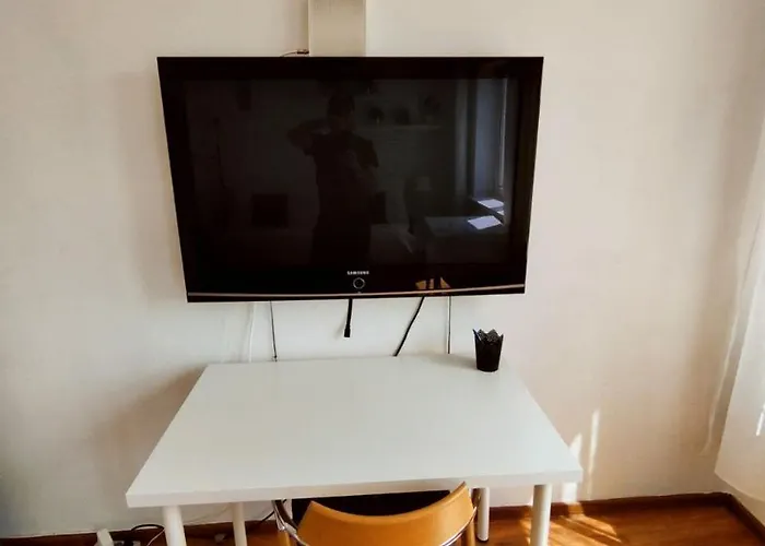 Cozy Studio at Plac Konstytucji Warszawa, Polska