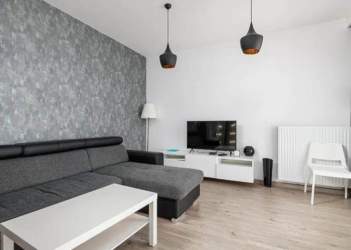 Rentplanet - Apartament Przy Muzeum Powstania Warszawskiego Варшава, Польща