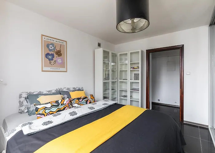 SuperApart Puławska 119 - Blisko metra Wierzbno i parku Warszawa, Polska