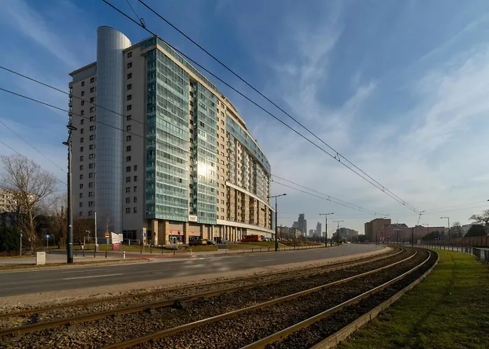 Wola 14Th Floor Studio - Parking & Balcony - By Rentujemy Warszawa, Polska