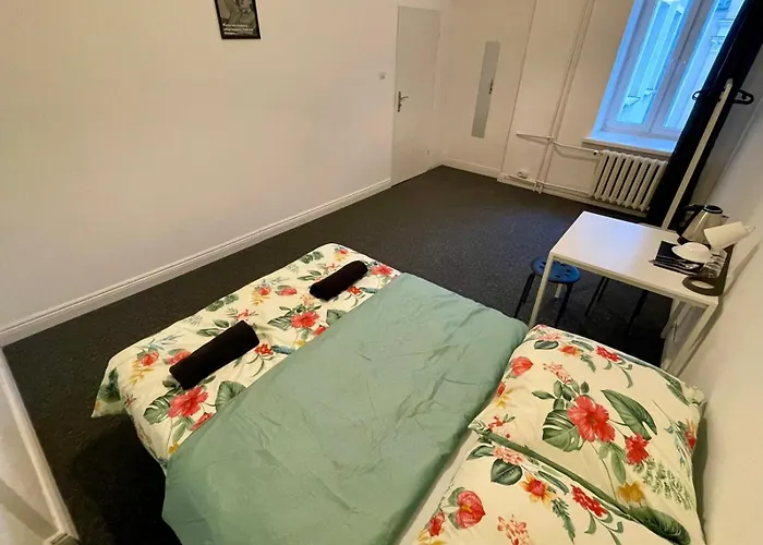 Fantastic-Inn Warszawa - Chmielna, Polen