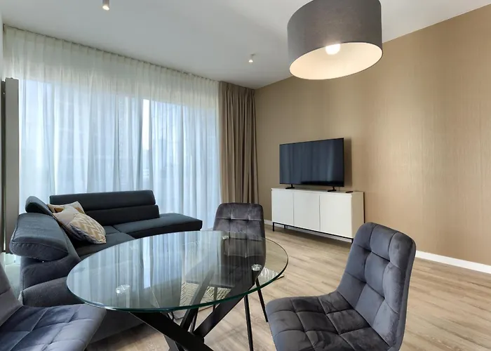Towarowa Towers Apartments Warszawa, Polska