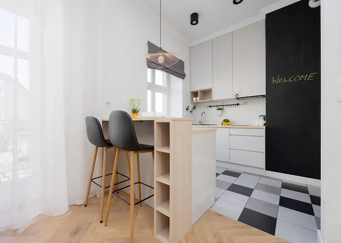 Targowa Bright Studio Close To Pge By Noclegi Renters Warszawa, Polska