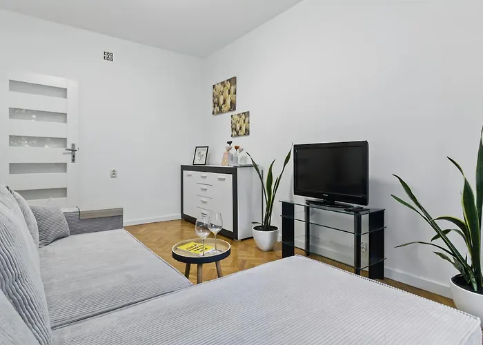 Paryska Bright&Cozy Stay by Solarento Warszawa, Polska