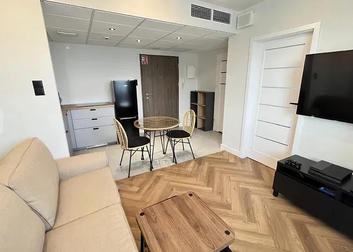 Pileckiego Rooms Warszawa, Polska