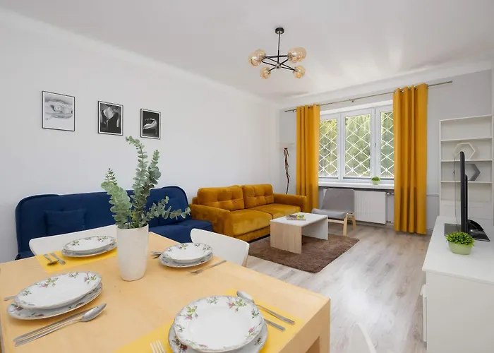 Modern&Bright Apartment Promenada Park Mokotów Warsaw by Noclegi Renters, Polska