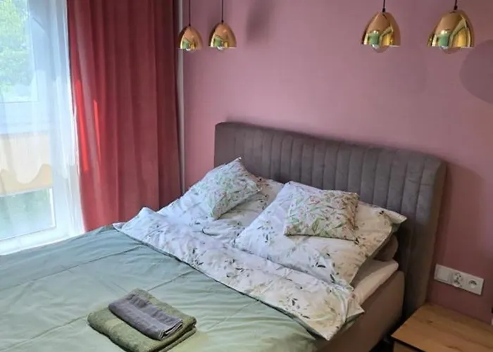 Apartament 3 Pokojowy Lub Pokoj W Mieszkaniu W Nowym Bloku Варшава, Польща