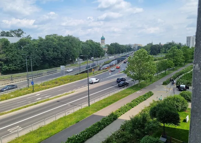 Warsoliv Apartamenty Warszawa, Polska