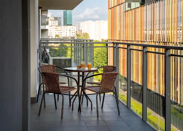 Wola Luxury Stay Варшава, Польща