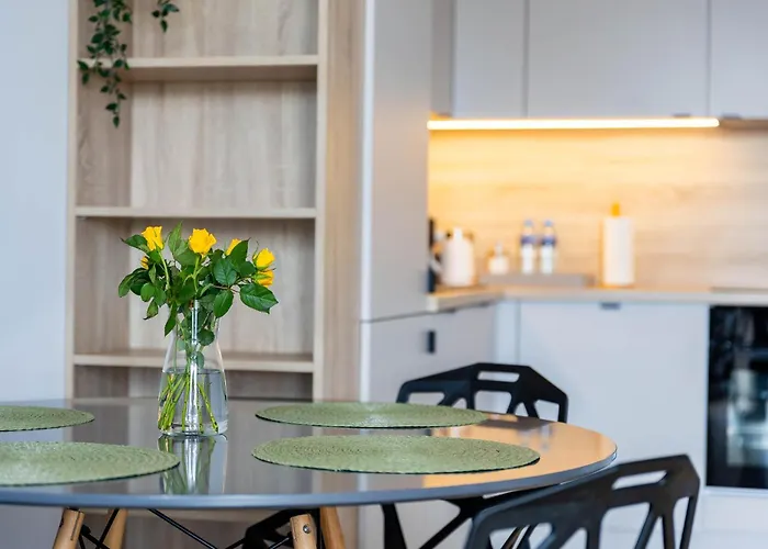 Omulewska Apartament Warszawa, Polska