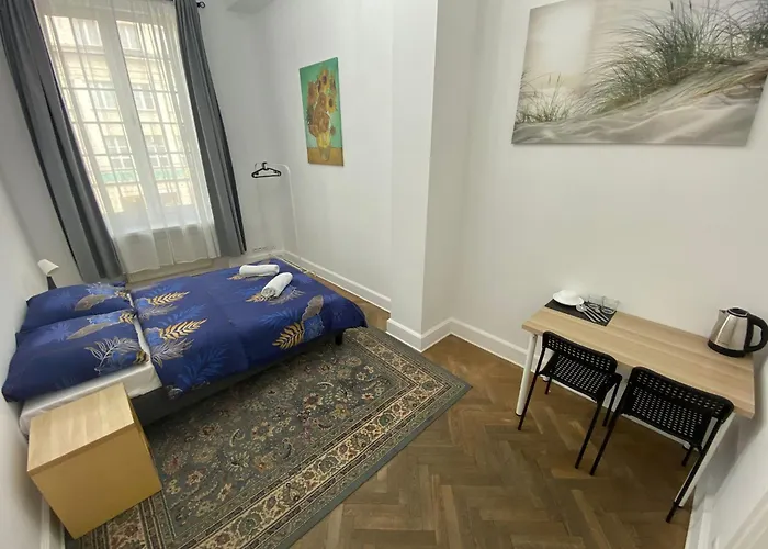Fantastic-Inn Warszawa - NS51, Polska