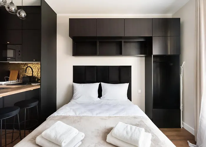 Okęcie Studios Nowy Służewiec 21 by SuperApart Warszawa, Polska