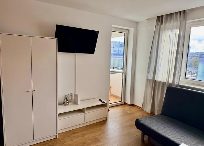 Ohmyhome Zlota Варшава, Польща