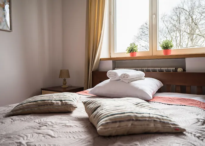 Elegant Apartment Ordynacka Varsovia, Polonia