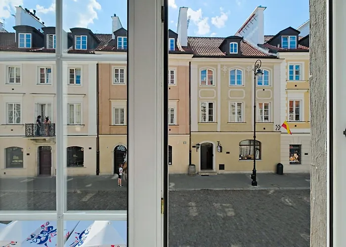 Urbannestgroup - Old Town - Stare Miasto - Freta 50 Warszawa, Polska