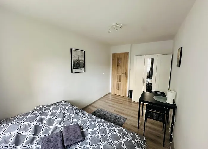 Wola Ratusz Rooms Варшава, Польща