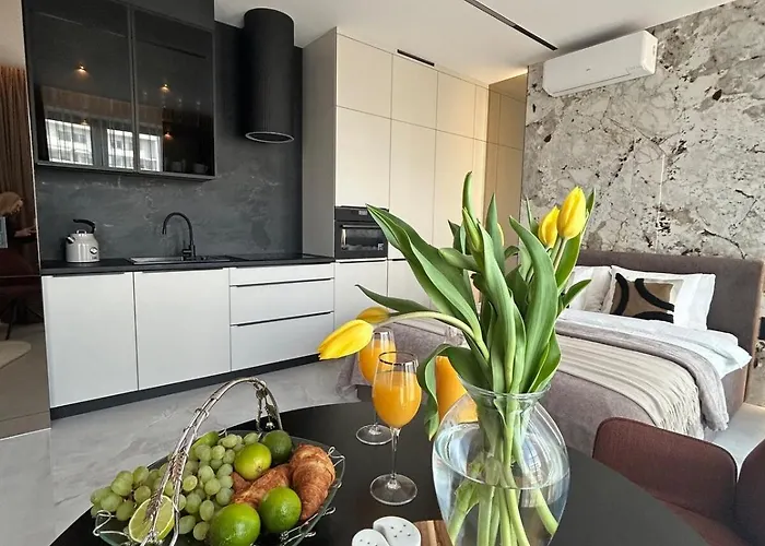 Chronos Luxury Apartments Warszawa, Polska