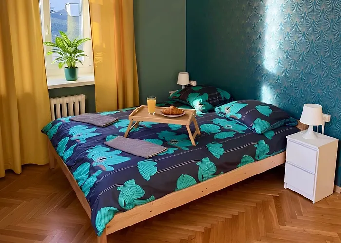 Hostel Oliwka - Metro Świętokrzyska