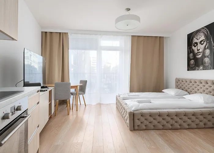 RentPlanet - Apartament Krochmalna Warszawa, Polska