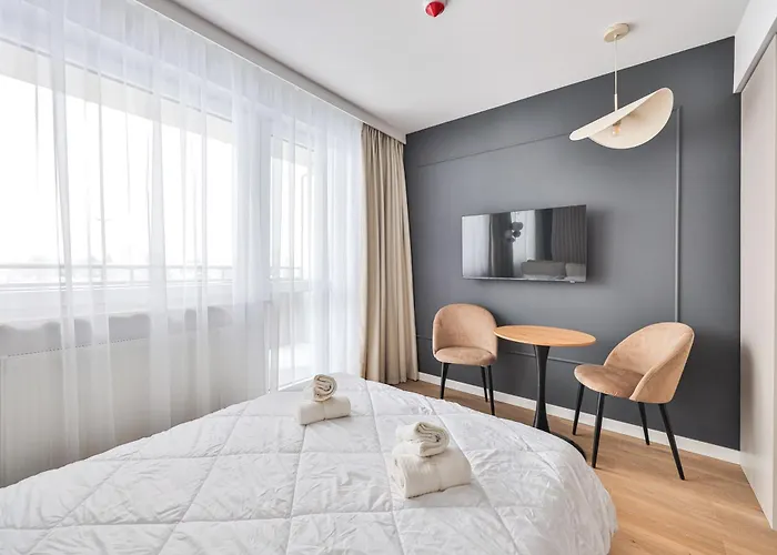 I PerfectApart I Pileckiego 59 I Parking I 419&417 Warszawa, Polska