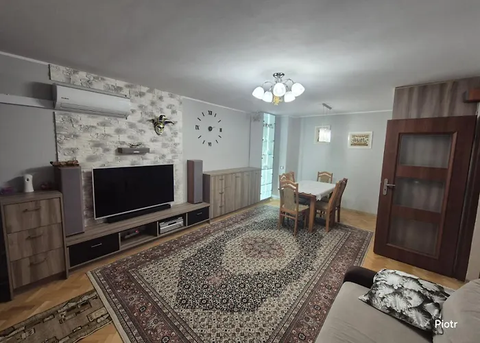 Apartament Dzielna 78 Warszawa, Polska