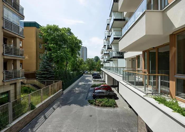 City Apartments Domaniewska With Parking Mokotow By Renters Prestige Warszawa, Polska