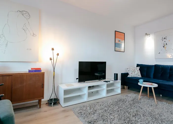 Czerniakowska 203A by Homeprime Warszawa, Polska
