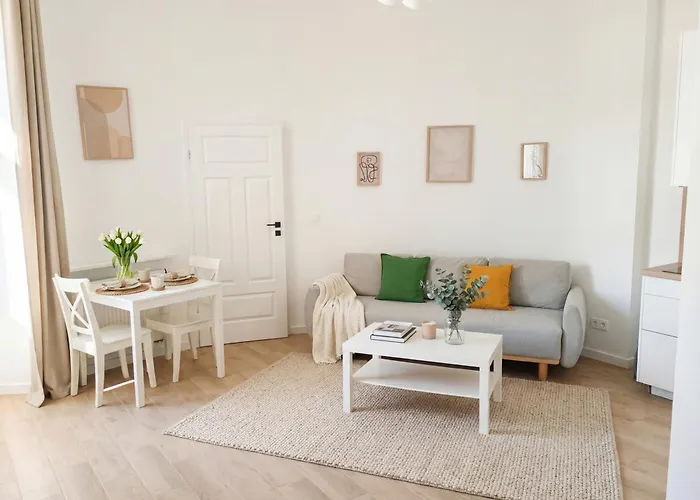 Luxury Design Apartments On Poznanska Street In The Center Of Varsovia, Polonia