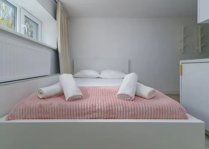 New Apartment On Batorego, Metro, Centre , Wi-Fi - By Hik Apartments Варшава, Польща