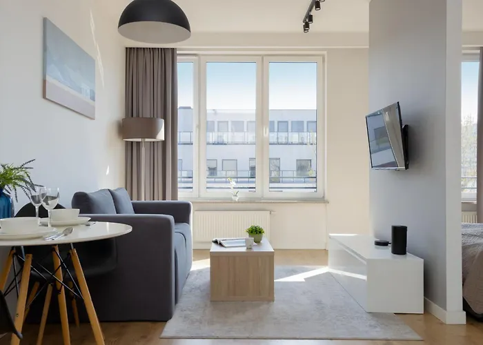 Wola Pet-friendly Apartments with AC Sławińska by Noclegi Renters Warszawa, Polska