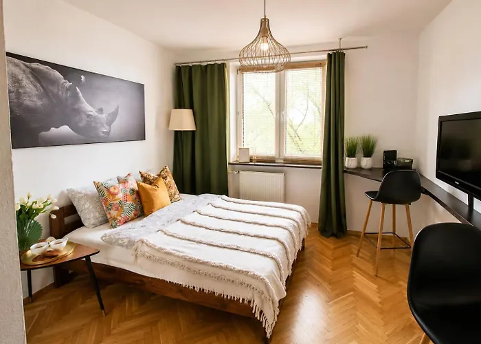 Piotrapartments - Central Warsaw - Walk Everywhere In Central Варшава, Польща