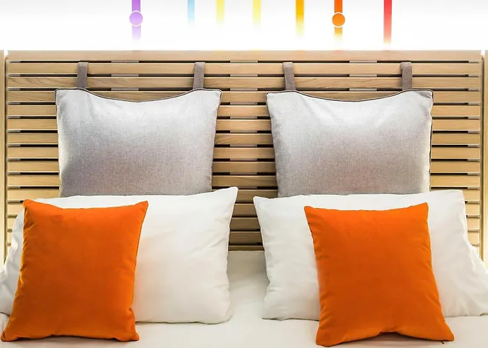 Ibis Styles Warszawa City, Польща